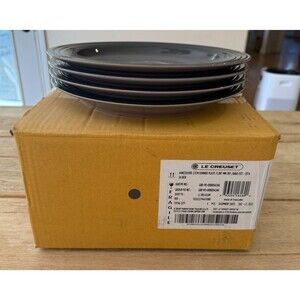 Le Creuset Stoneware Vancouver 10.5 in Dinner Plates Setof 4 Flint Grey Gray NEW